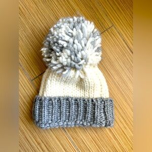 Gelso Bianco wool/alpaca Pom Pom Beanie